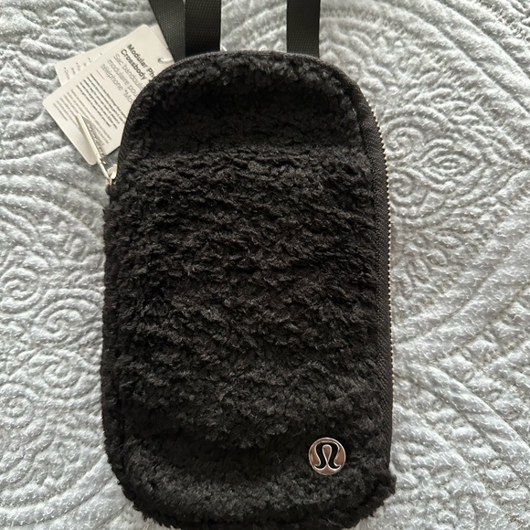 Lululemon Modular Phone Cross Body - fleece - Picture 4 of 7